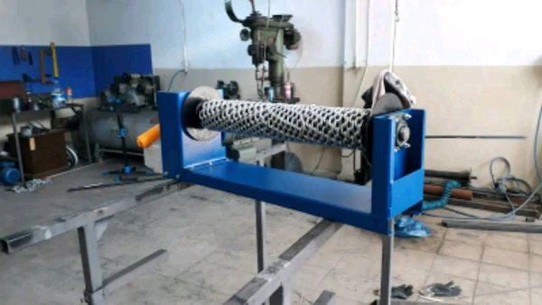 Kurban Deri Sıyırma Makinesi